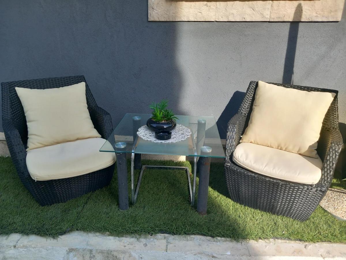S-Type Apartment In The Center Split Dış mekan fotoğraf
